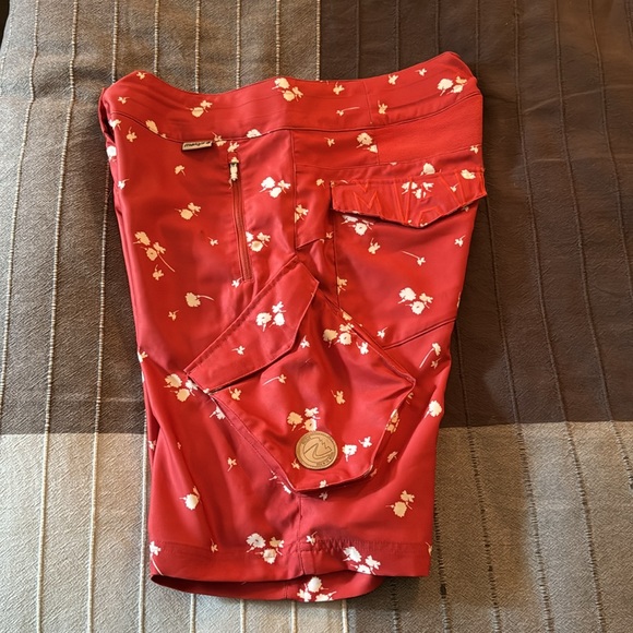 Maloja MTB Shorts - Picture 4 of 4